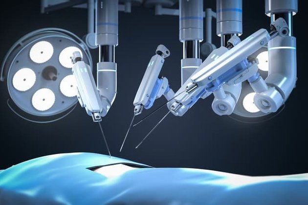 Robotik Cerrahi Nedir ve Hangi Hastalıkların Tedavisinde Kullanılır?