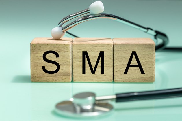 SMA Nedir? SMA Hastalığının Belirtileri ve Nedenleri Nelerdir?