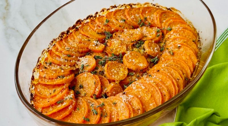   Fırında Parmesanlı Tatlı Patates Tarifi