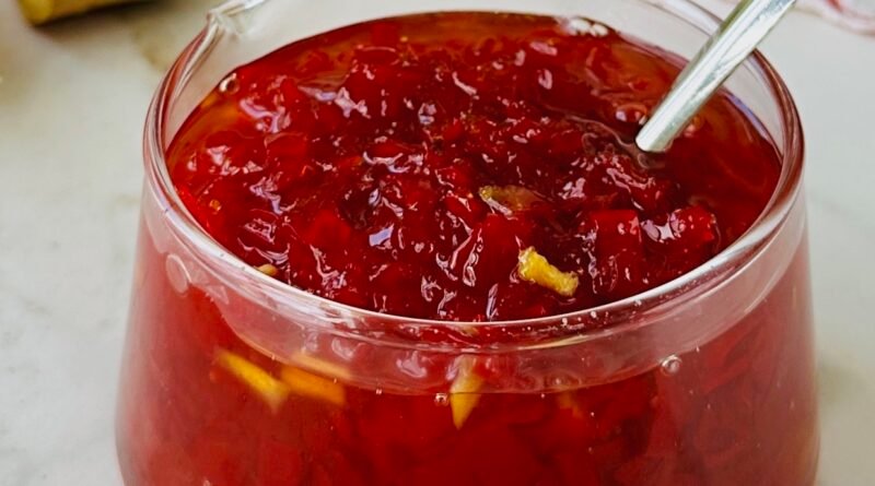Zencefilli Acı Biber Reçeli Tarifi