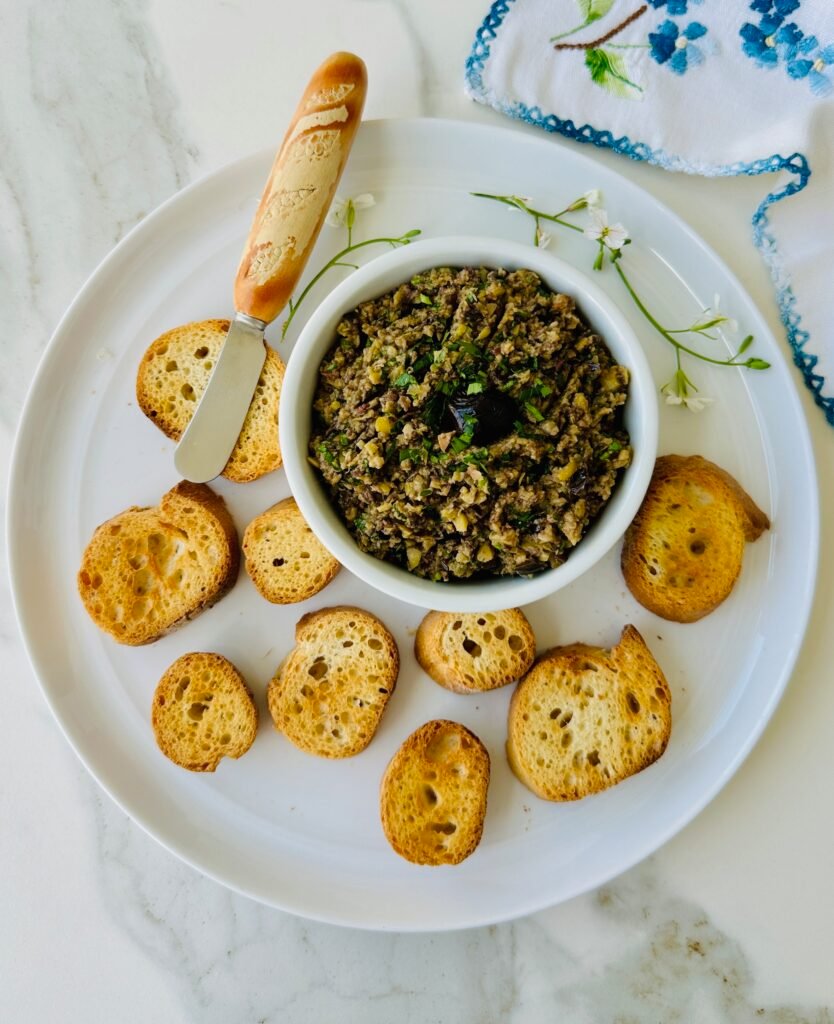 Tapenade, Provence Usulü Zeytin Ezmesi Tarifi