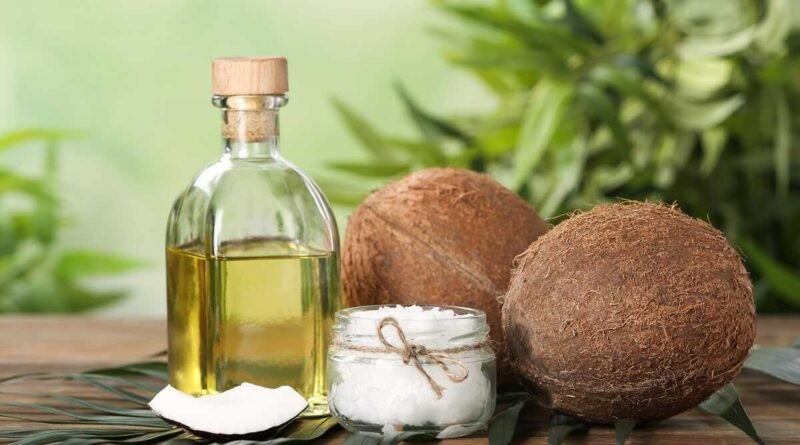 Hindistan Cevizi Yağı Nedir ve Faydaları Nelerdir?