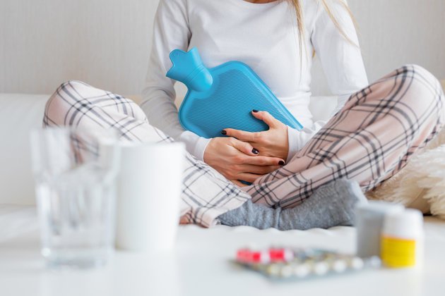 Adet Ağrısı Nasıl Geçer? Nedenleri Nelerdir?