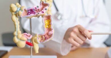 Kolonoskopi Nedir ve Nasıl Uygulanır? Hazırlık İpuçları ve Olası Riskler